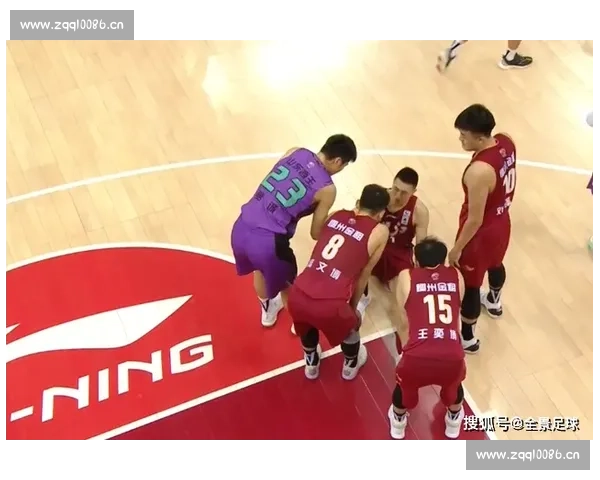 从比赛节奏到犯规判罚解析NBA规则与普通篮球差异全景对比